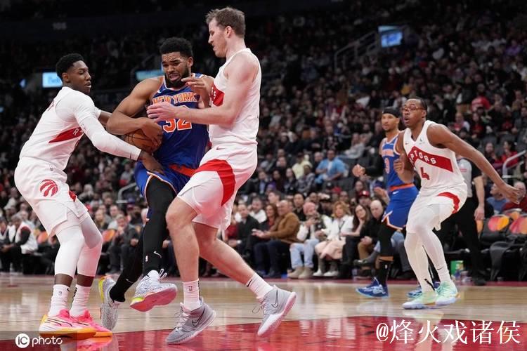 唐斯24+15力压巴雷特30分 尼克斯终结猛龙3连败 唐斯24+15力压巴雷特30分 尼克斯终结猛龙3连败